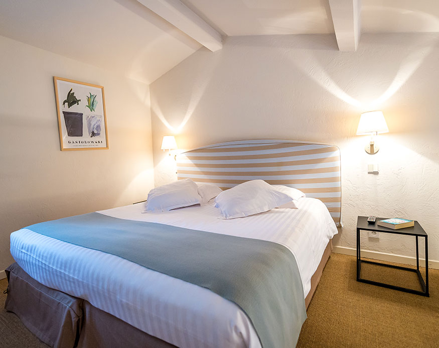 Chambre et suite luxe dans la nature à Vence