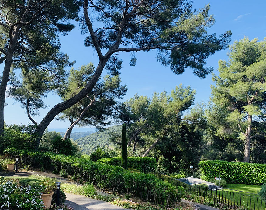 Spa Evasion Nature à Vence, piscine chauffée, massage et hammam