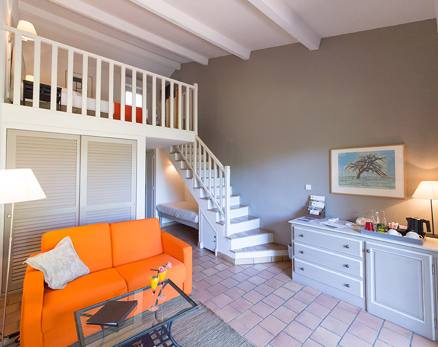 Buchen Sie ein Zimmer in Vence in den Seealpen